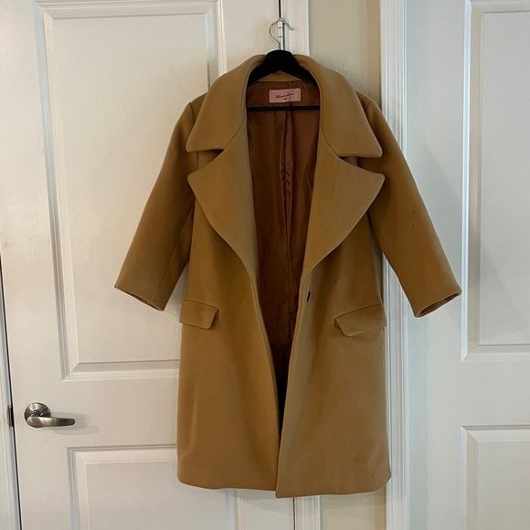 Vintage Wool Caramel Colored Coat , Circa 1990s - Picture 5 of 17